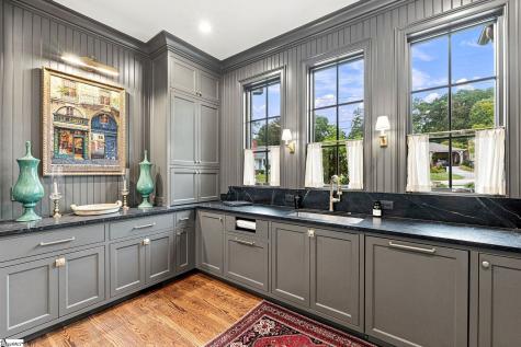 103 Newman Street Greenville SC 29601