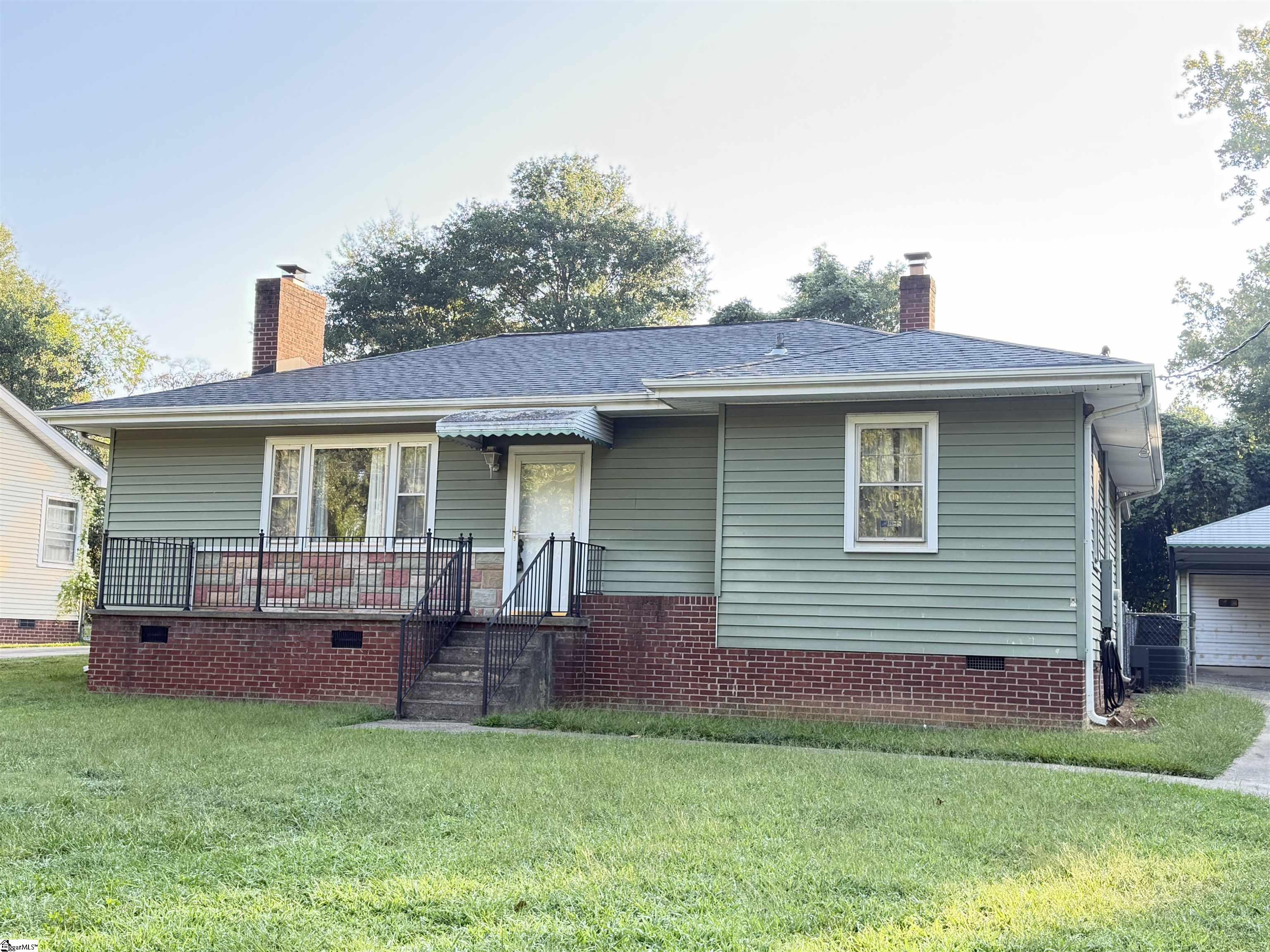 9 Twin Springs Drive Greenville SC 29605