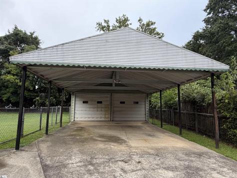 9 Twin Springs Drive Greenville SC 29605