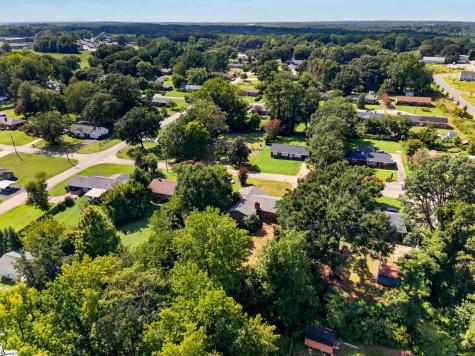151 Woodhaven Drive Spartanburg SC 29307