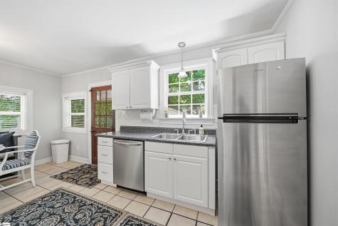 8 Northwood Avenue Greenville SC 29609