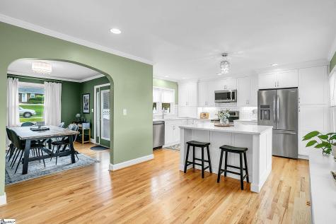 14 Midland Street Greenville SC 29607