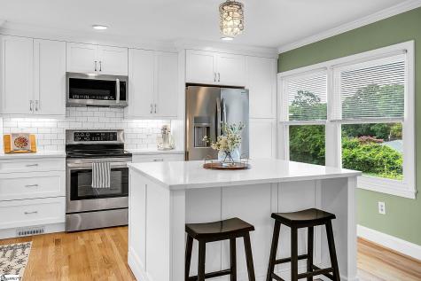 14 Midland Street Greenville SC 29607