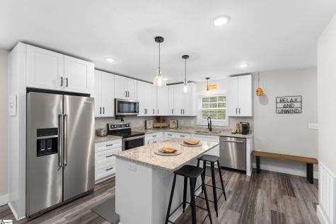 6 Heatherly Drive Greenville SC 29611