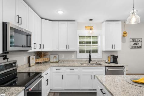 6 Heatherly Drive Greenville SC 29611