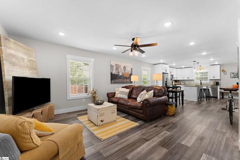6 Heatherly Drive Greenville SC 29611