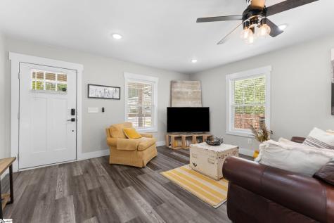6 Heatherly Drive Greenville SC 29611