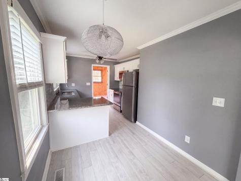 946 N Logan Street Gaffney SC 29341
