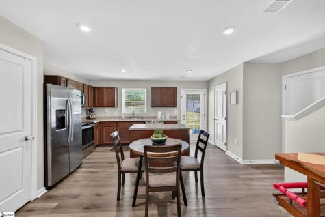 2034 Evanston Drive Wellford SC 29384