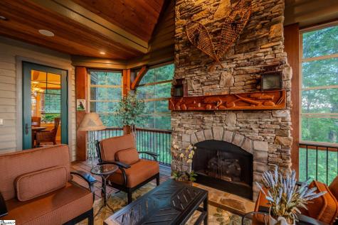 43 High Laurel Way Travelers Rest SC 29690