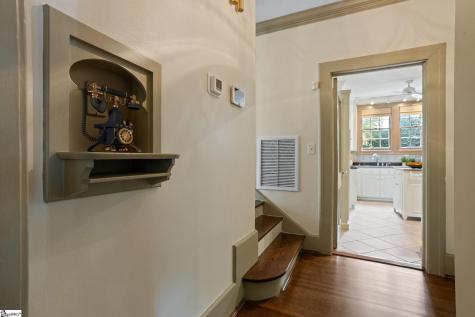 517 Mcdaniel Avenue Greenville SC 29601