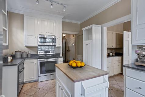 517 Mcdaniel Avenue Greenville SC 29601