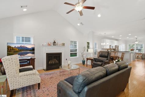 7 Wiscasset Way Greenville SC 29615