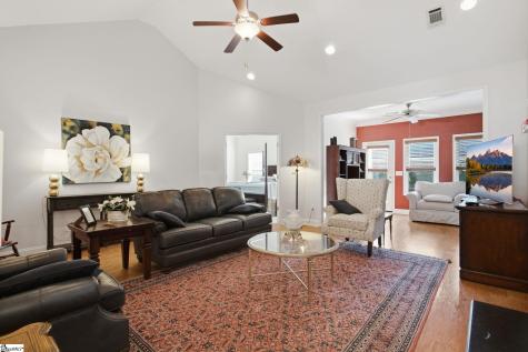 7 Wiscasset Way Greenville SC 29615