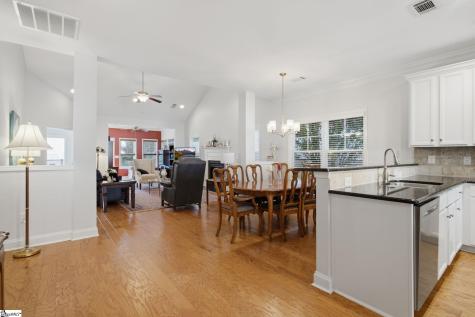 7 Wiscasset Way Greenville SC 29615