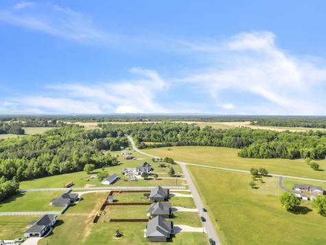 437 Cherokee Creek Road Gaffney SC 29341