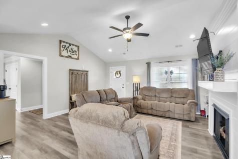 437 Cherokee Creek Road Gaffney SC 29341