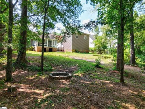 301 Mountain View Court Greenville SC 29611