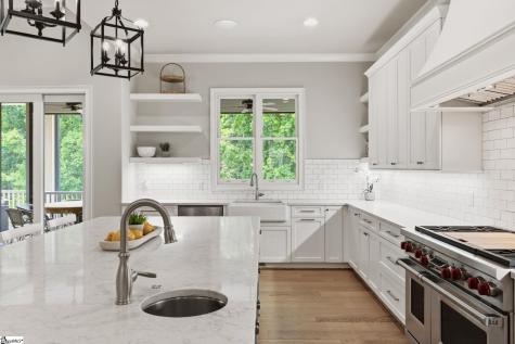 14 Welling Circle Greenville SC 29607