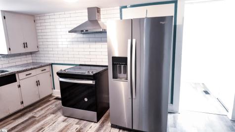 608 W Buford Street Gaffney SC 29341