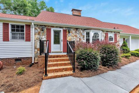 819 J C Cooper Road Fountain Inn SC 29644
