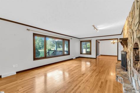 819 J C Cooper Road Fountain Inn SC 29644