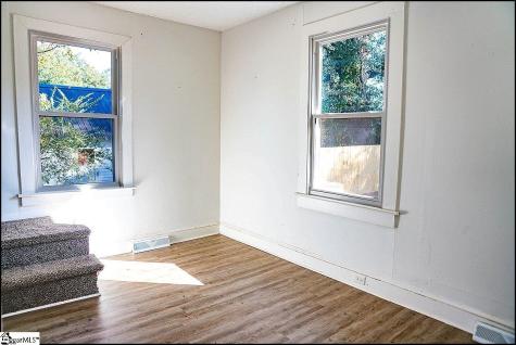 3 21st Street Greenville SC 29611