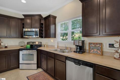 273 Stonewood Crossing Drive Boiling Springs SC 29316