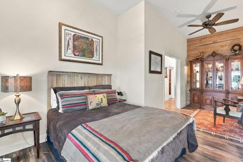 1133 Altamont Road Greenville SC 29609
