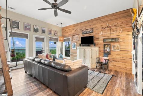 1133 Altamont Road Greenville SC 29609