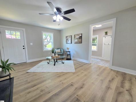 508 Tindal Road Greenville SC 29617
