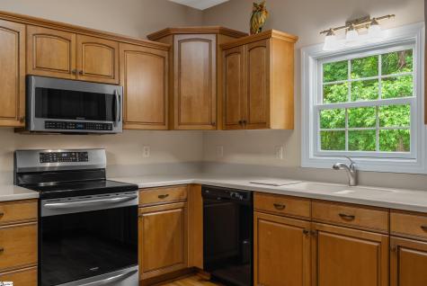 123 Grand Summit Drive Seneca SC 29672