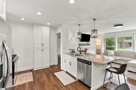 30 Lisa Drive Greenville SC 29615