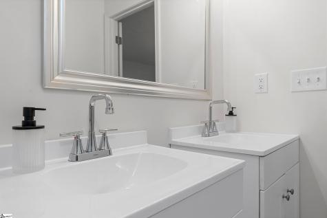 202 Loop Street Greenville SC 29609
