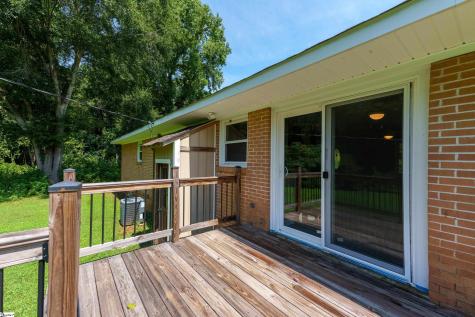 2428 Mt. Lebanon Road Buffalo SC 29321