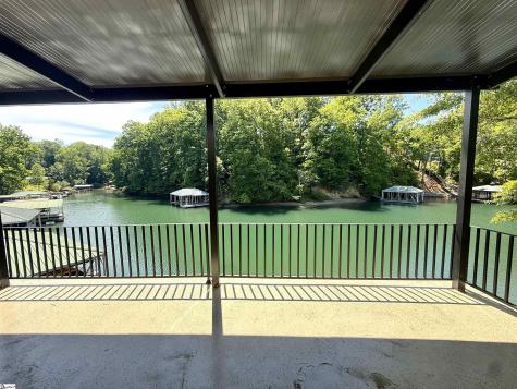 1200 Loran Pointe Circle Seneca SC 29672