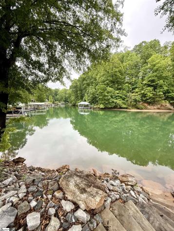 1200 Loran Pointe Circle Seneca SC 29672