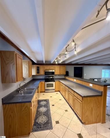 1200 Loran Pointe Circle Seneca SC 29672
