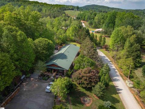 149 April Valley Lane Pickens SC 29671