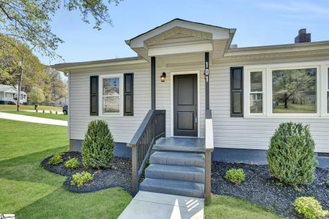 101 Mark Street Easley SC 29640