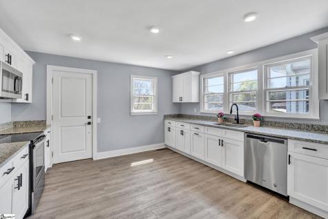 101 Mark Street Easley SC 29640