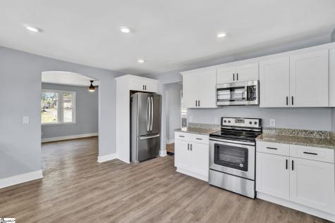 101 Mark Street Easley SC 29640