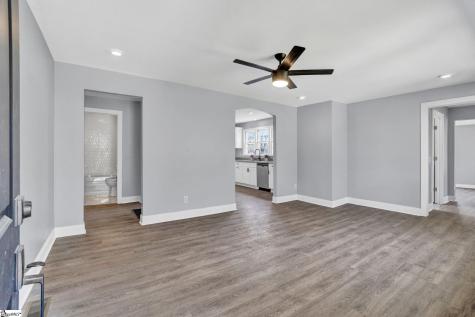 101 Mark Street Easley SC 29640