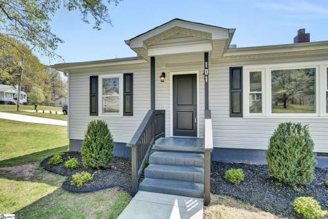 101 Mark Street Easley SC 29640