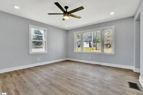 101 Mark Street Easley SC 29640