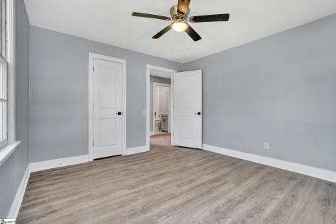101 Mark Street Easley SC 29640