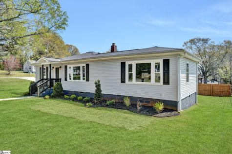 101 Mark Street Easley SC 29640