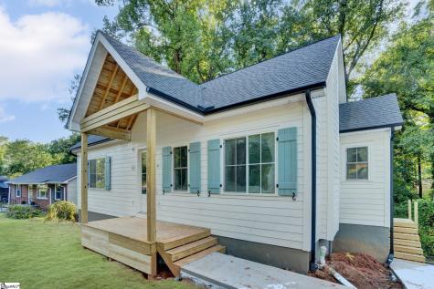 15 Meadow Crest Circle Greenville SC 29609