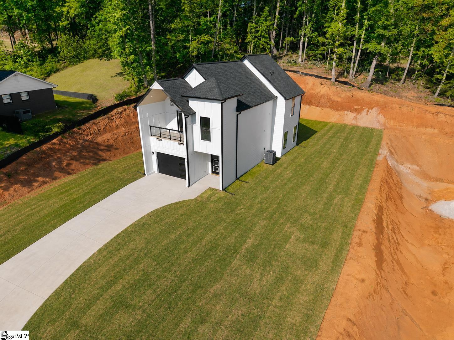 156 Boxwood Lane Easley SC 29640