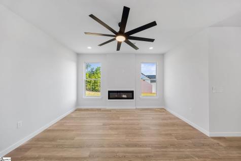 156 Boxwood Lane Easley SC 29640